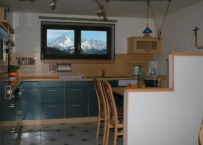 アパート Haus Michael トゥクス